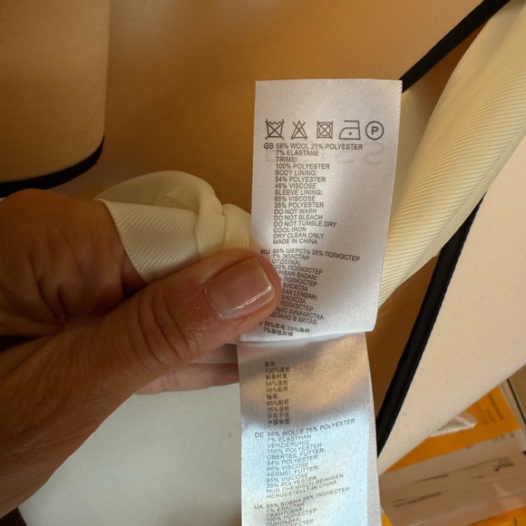 Reiss White Jacket with Black Accents - Picture 5 of 5